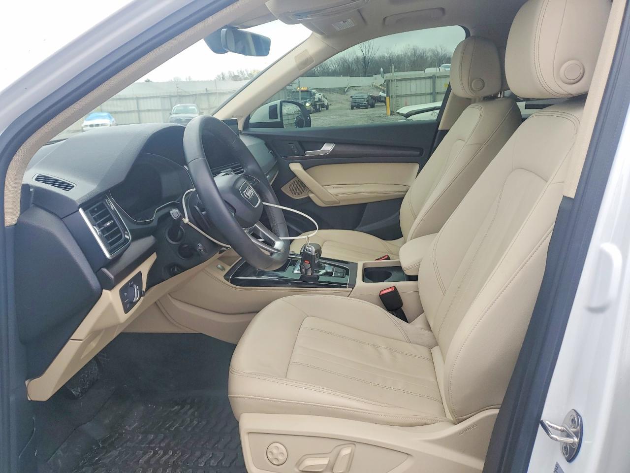 2023 Audi Q5 Premium Plus 40 - Фото 7