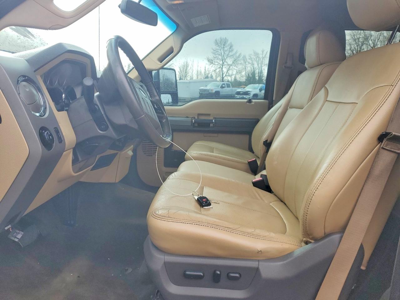 2012 Ford F350 Super Duty - Фото 7