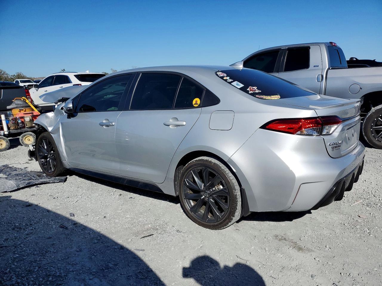 2025 Toyota Corolla Se - Фото 2