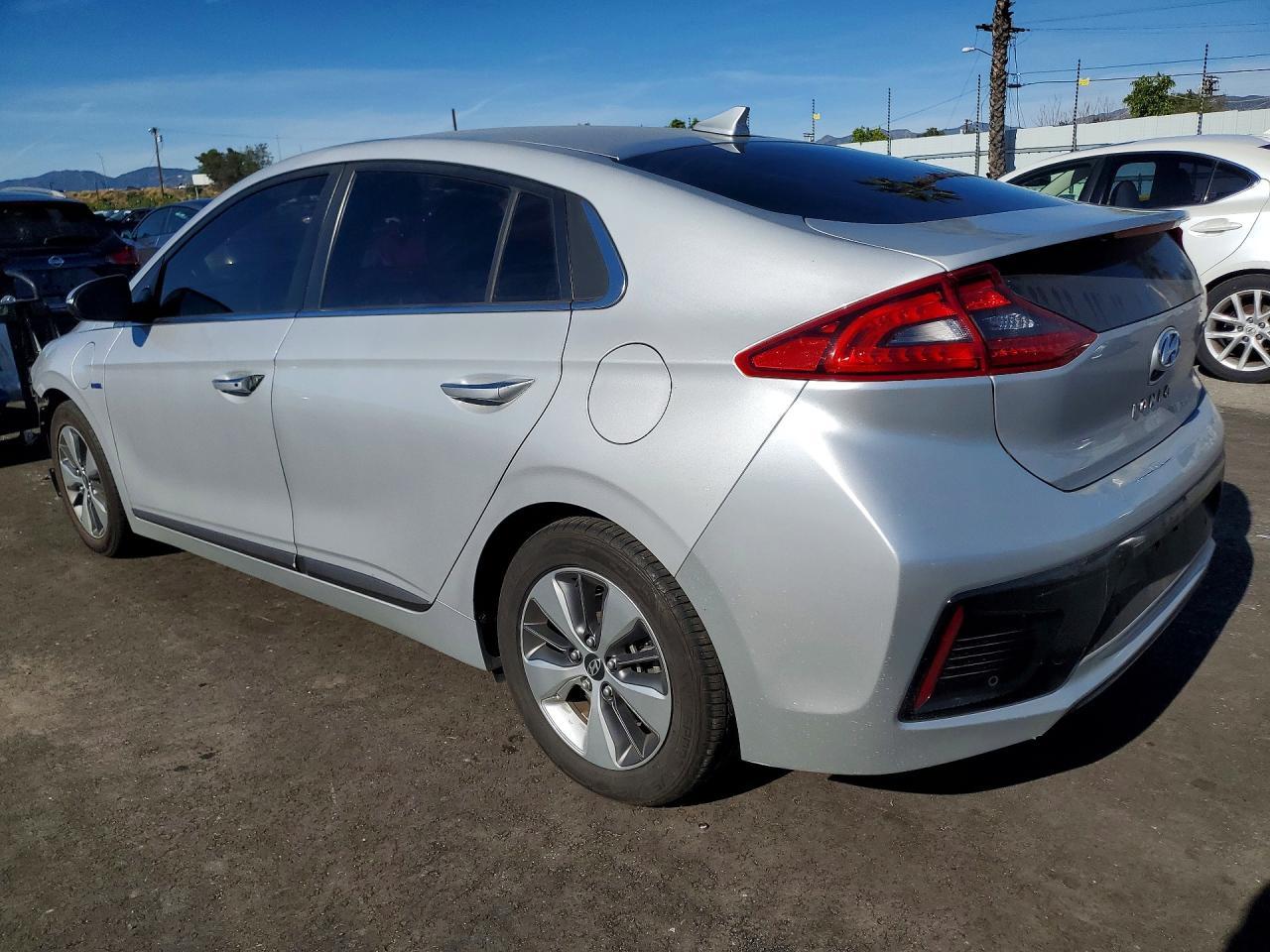 2018 Hyundai Ioniq Limited - Фото 2