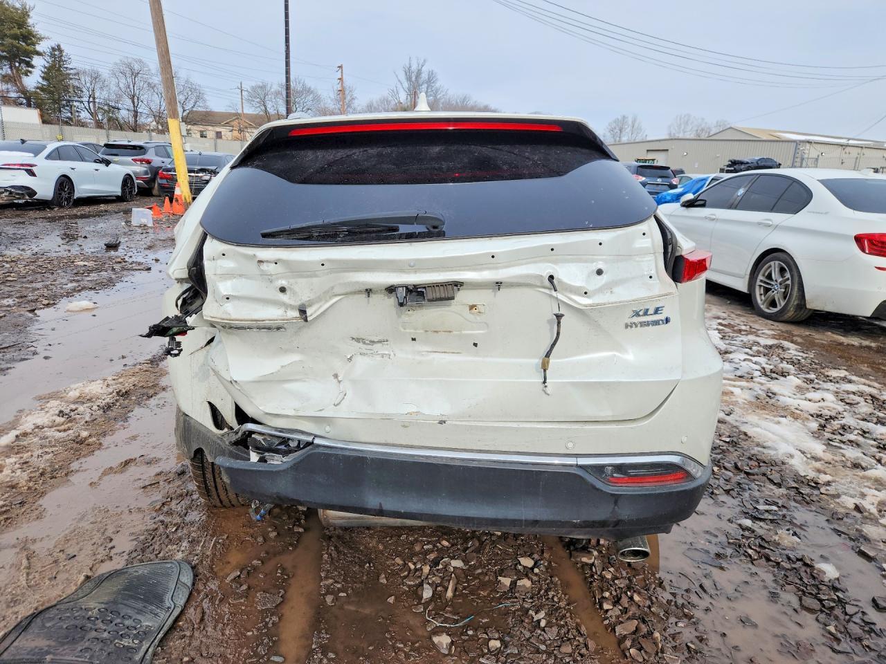 2022 Toyota Venza Xle - Image 6