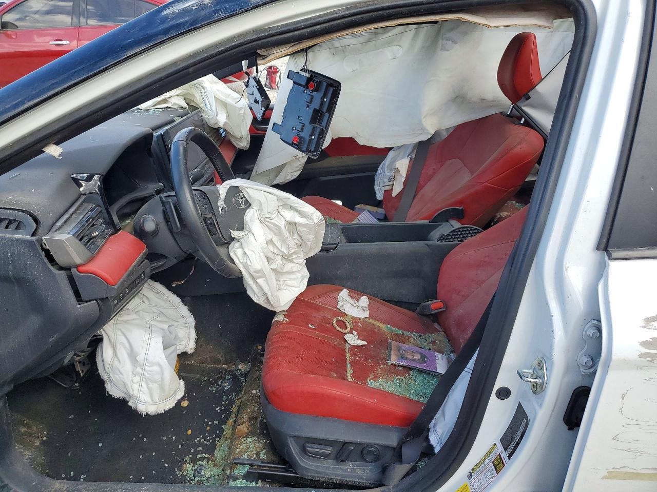 2025 Toyota Camry Xse - Фото 7