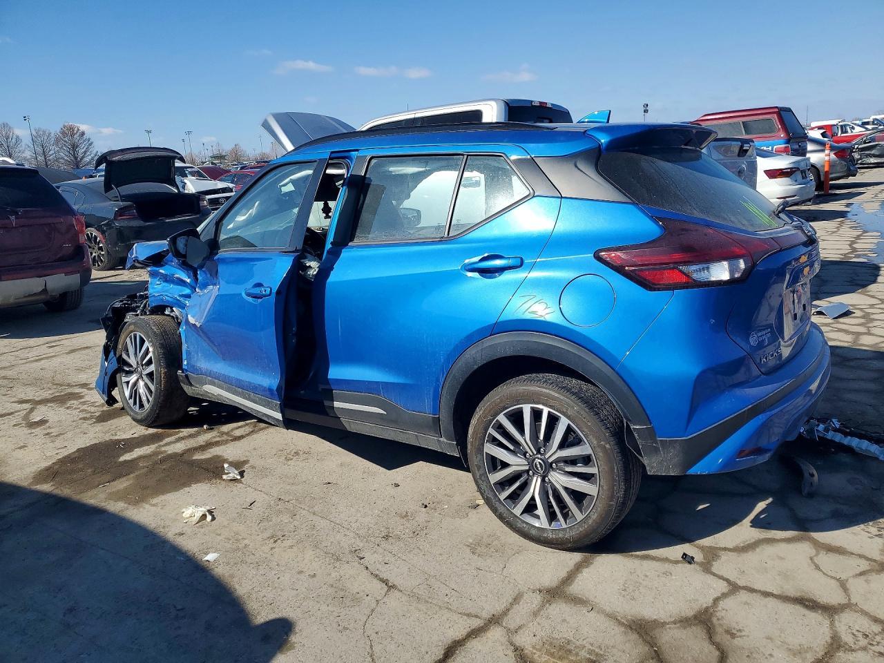 2024 Nissan Kicks Sr - Фото 2