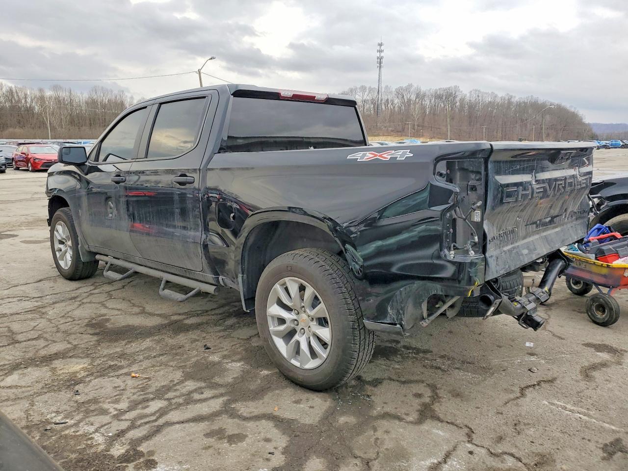 2025 Chevrolet Silverado K1500 Custom - Image 2
