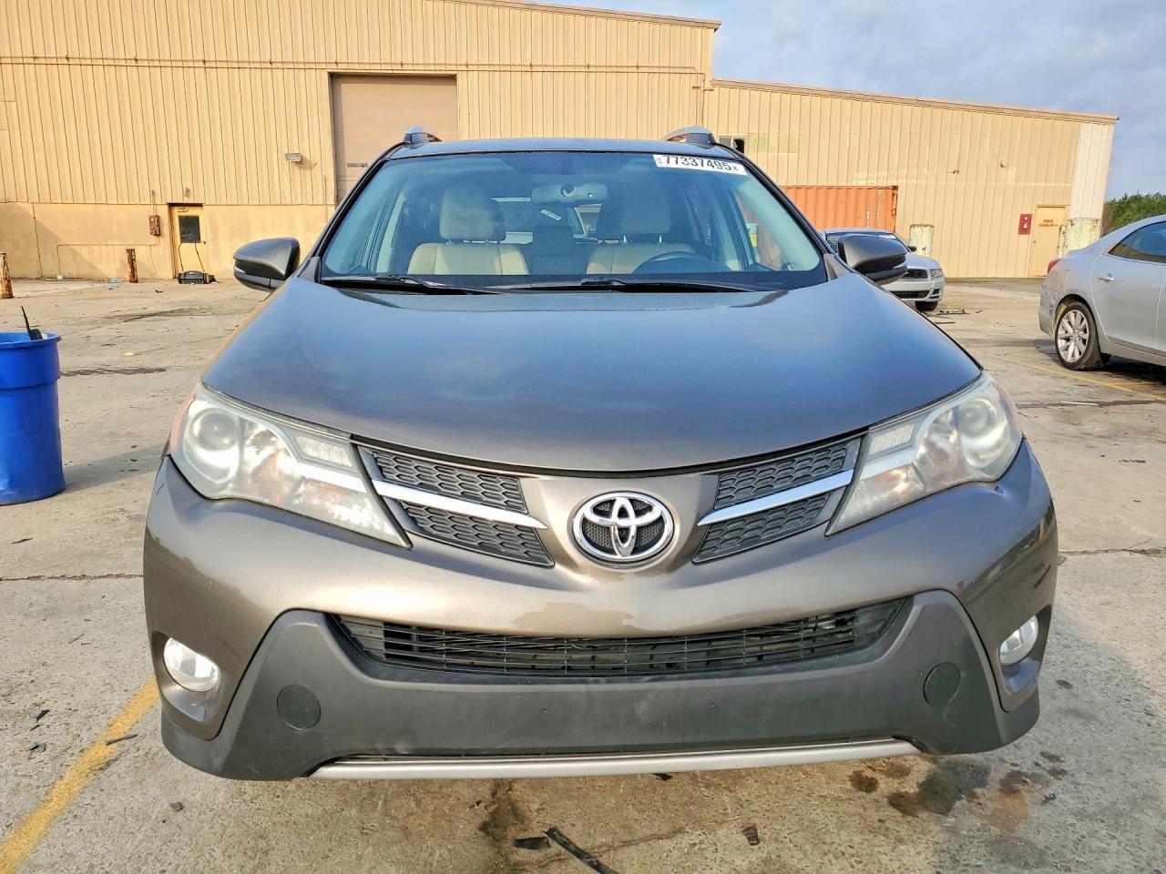 2015 Toyota Rav4 - Image 5