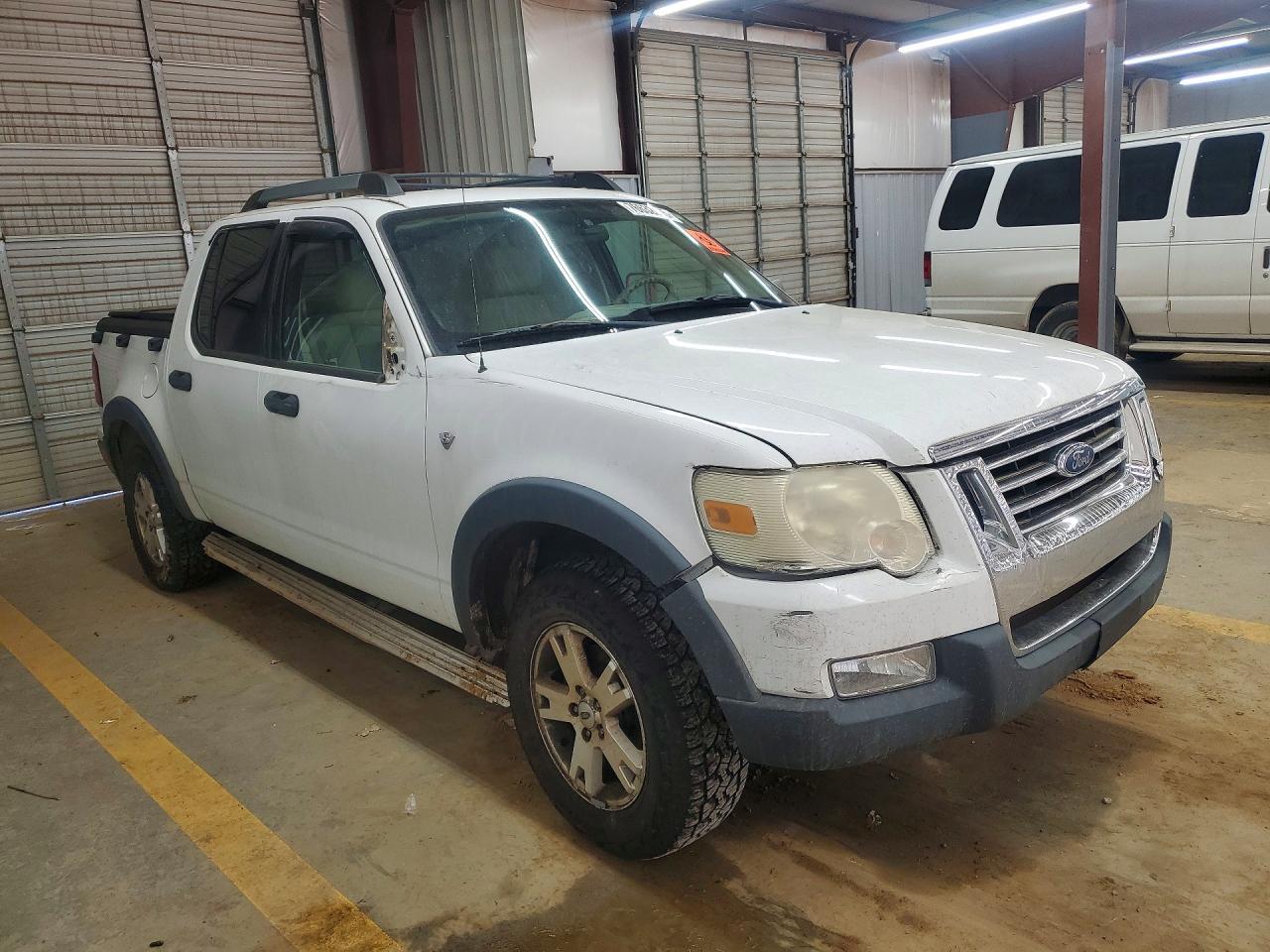 2007 Ford Explorer Sport Trac Xlt - Image 4