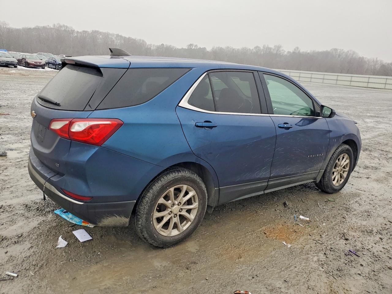 2020 Chevrolet Equinox Lt - Image 3