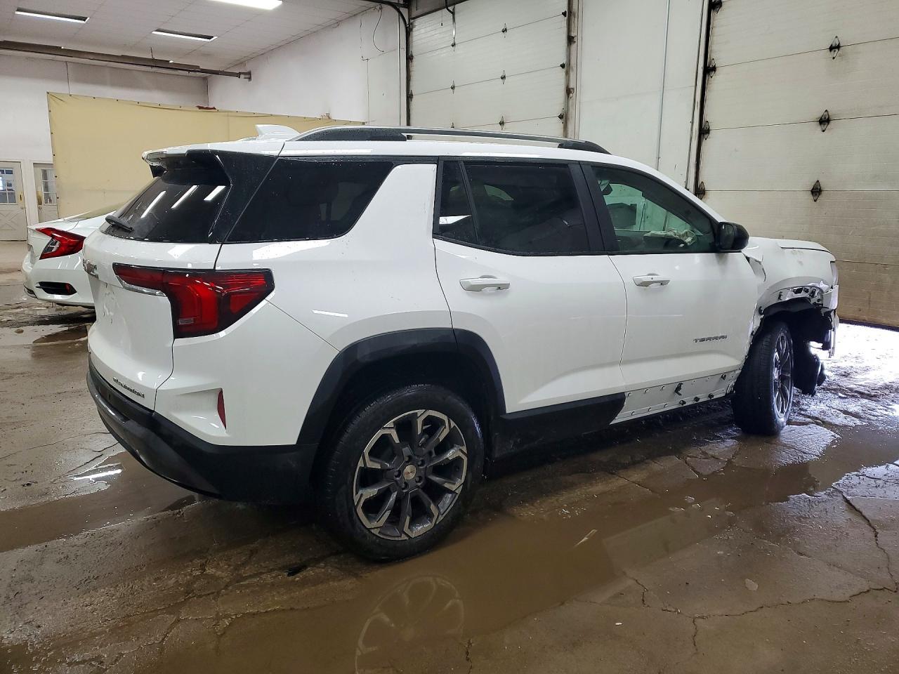 2026 GMC Terrain Elevation - Фото 3