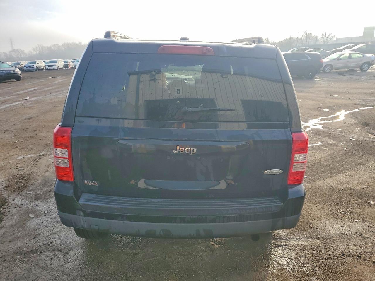 2016 Jeep Patriot Latitude - Image 6