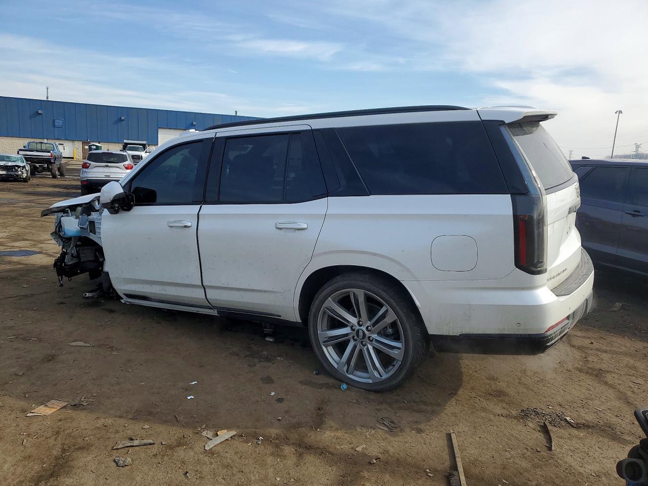 2025 Cadillac Escalade Sport Platinum - Фото 2