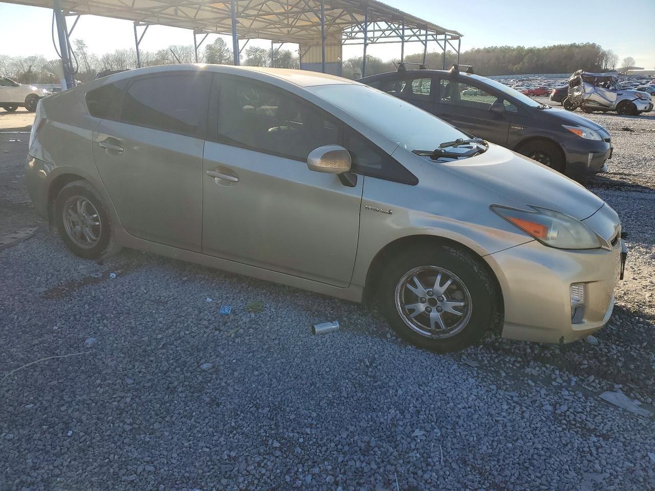 2011 Toyota Prius - Фото 4