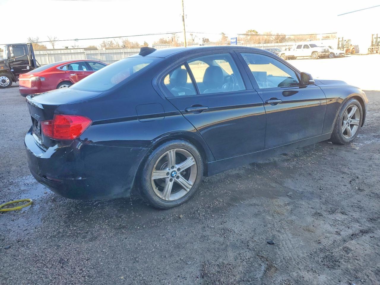 2014 BMW 328 I - Image 3