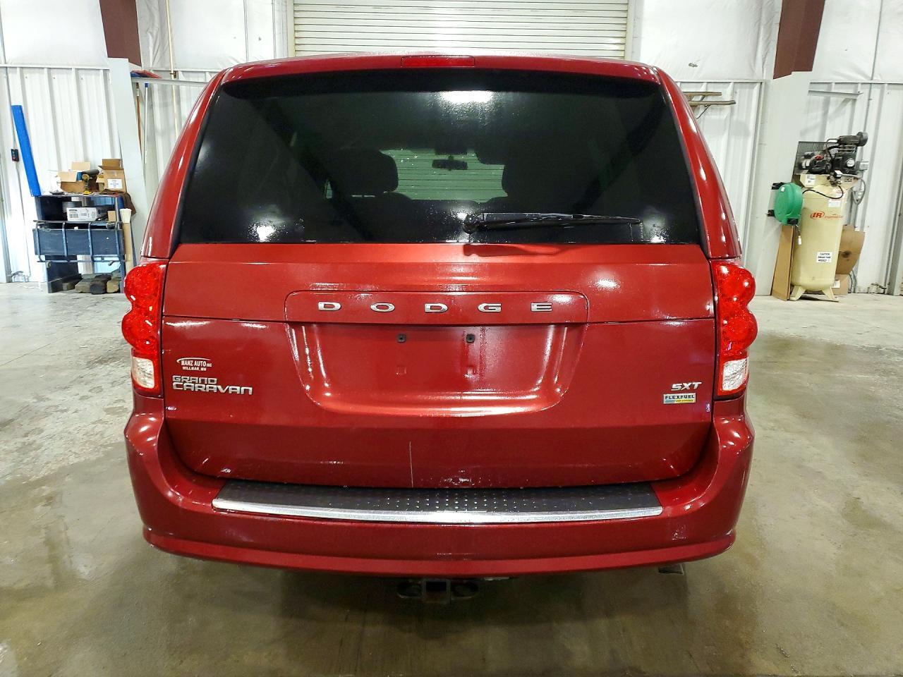 2016 Dodge Grand Caravan Sxt - Фото 6