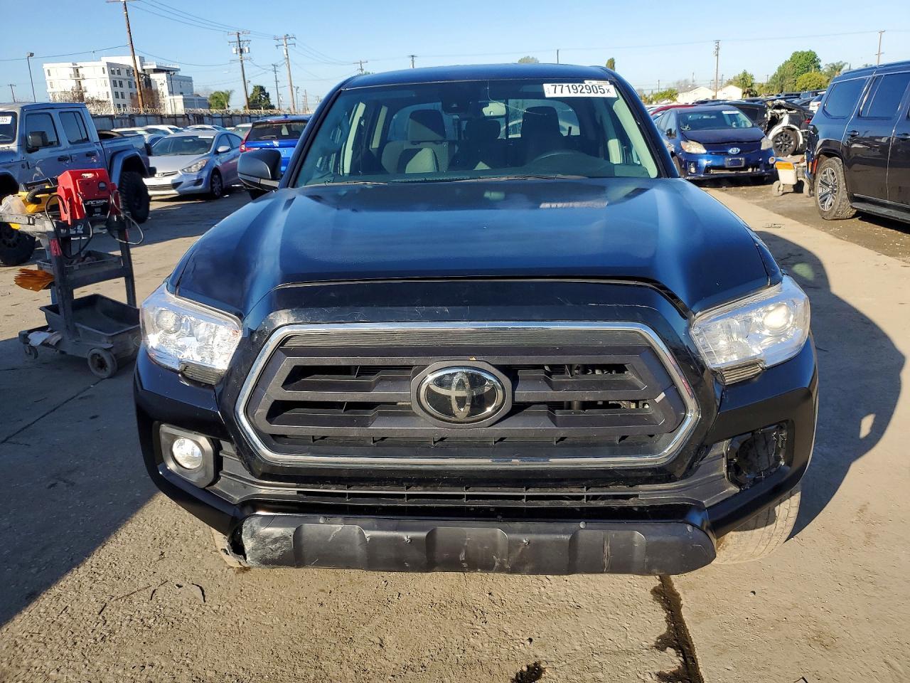 2023 Toyota Tacoma Double Cab - Image 5
