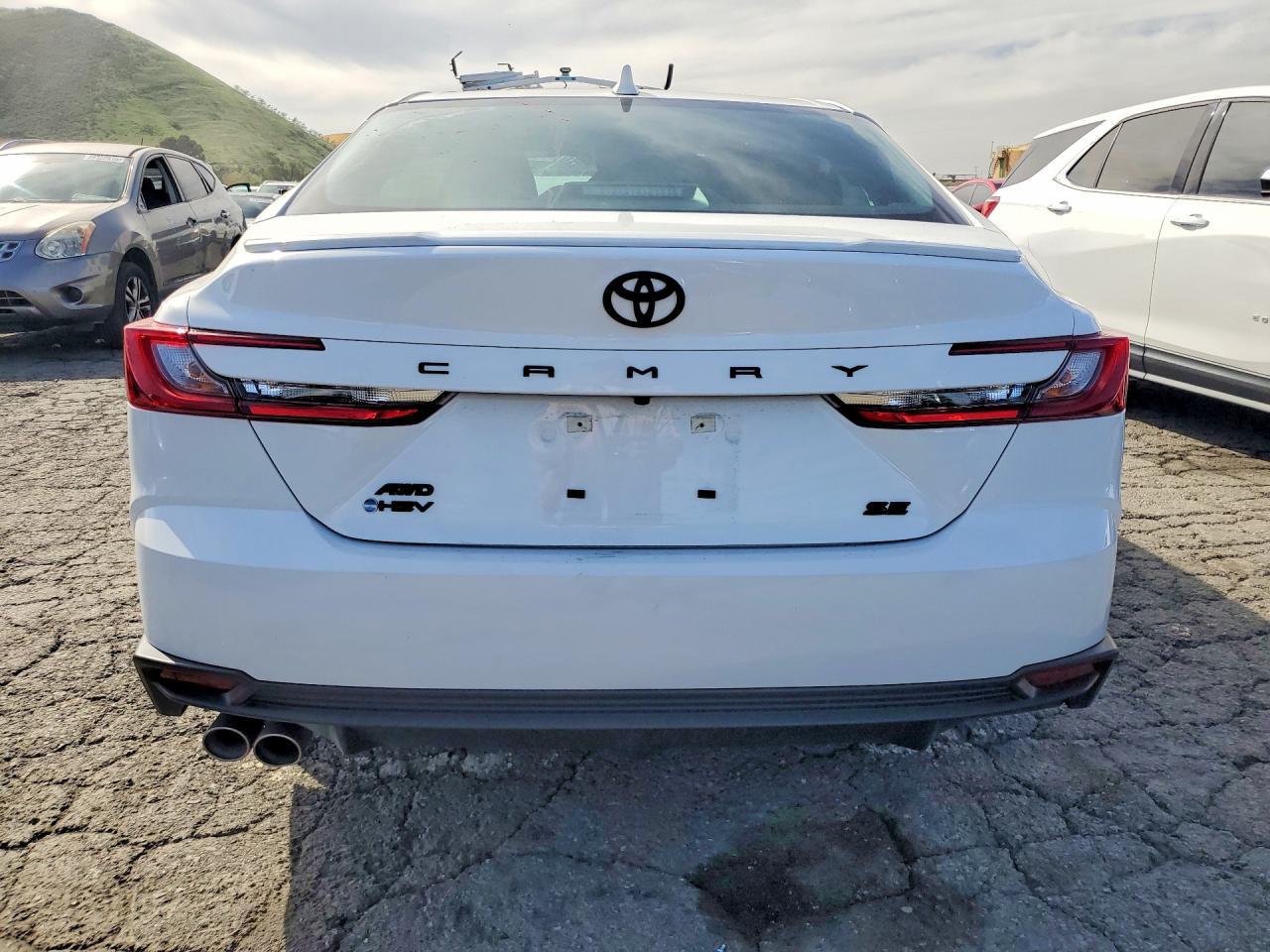 2026 Toyota Camry Se - Фото 6