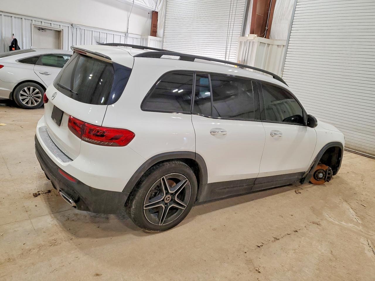 2021 Mercedes-Benz Glb 250 4Matic - Фото 3