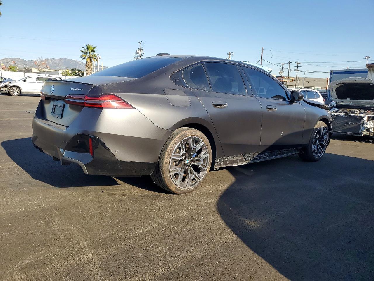 2026 BMW I5 Edrive 40 - Фото 3