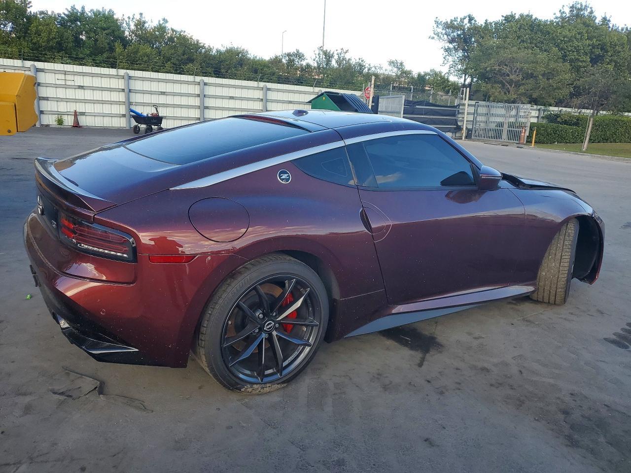 2024 Nissan Z Performance - Image 3