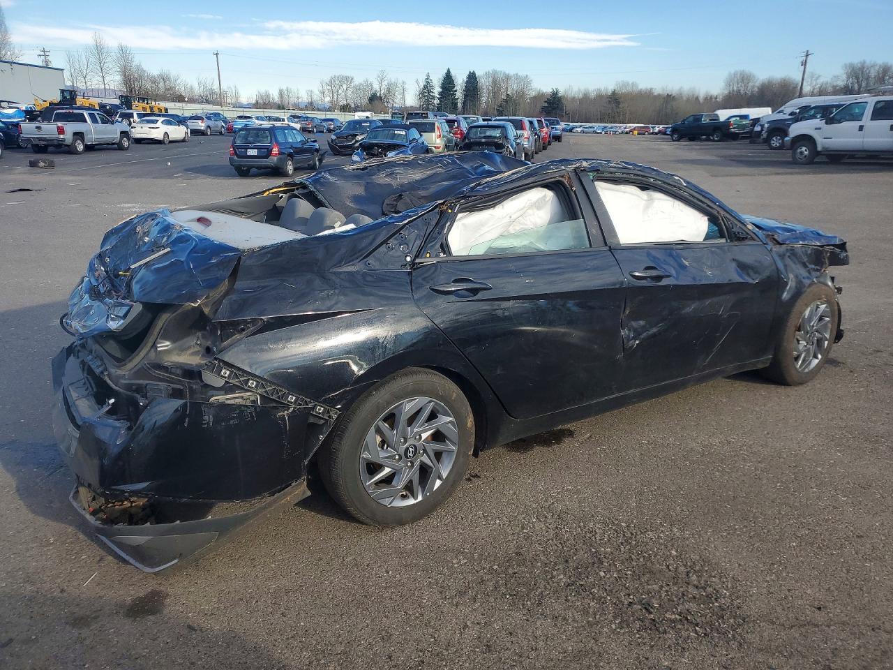 2024 Hyundai Elantra Sel - Фото 3