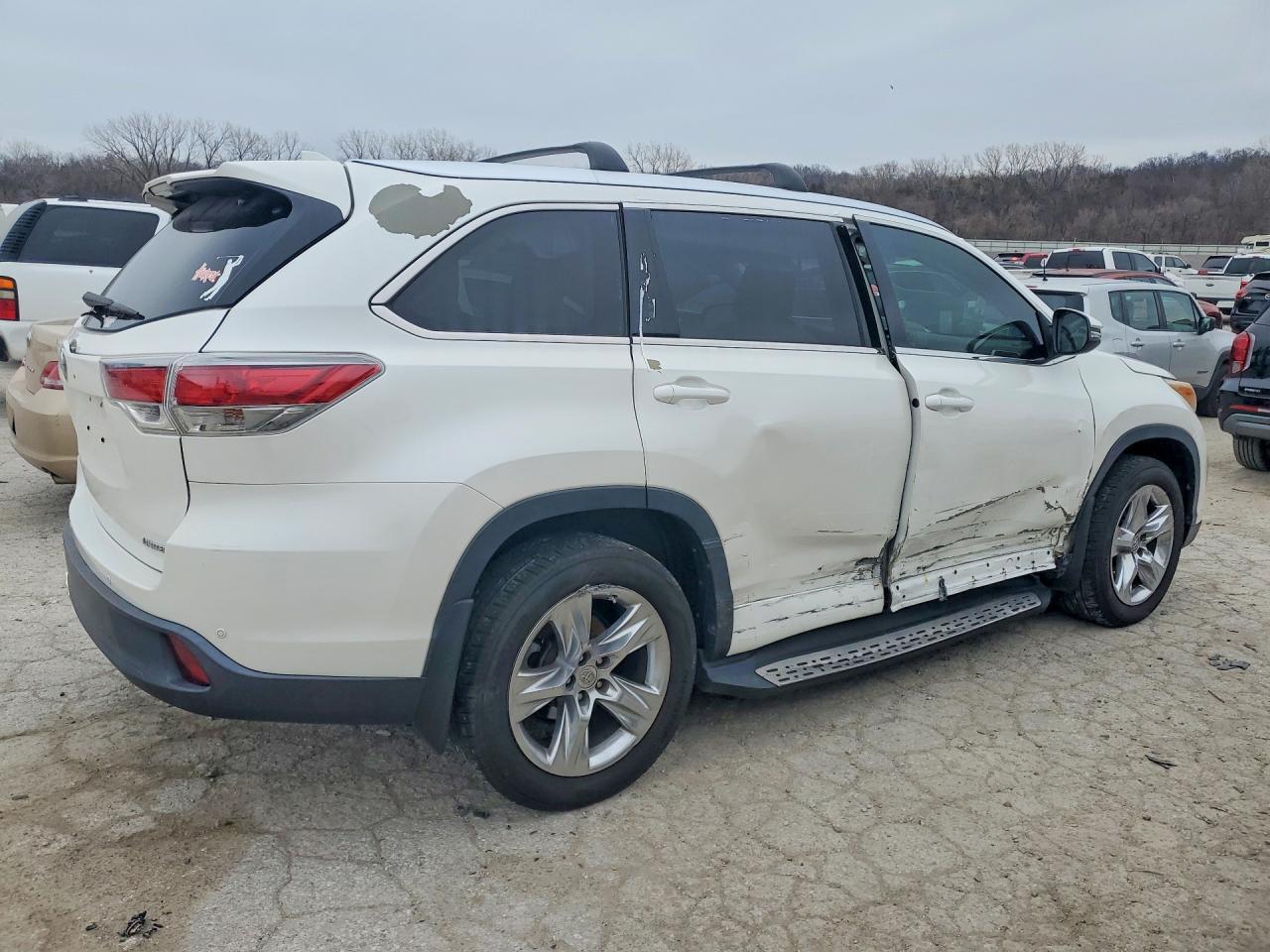 2015 Toyota Highlander Limited - Фото 3
