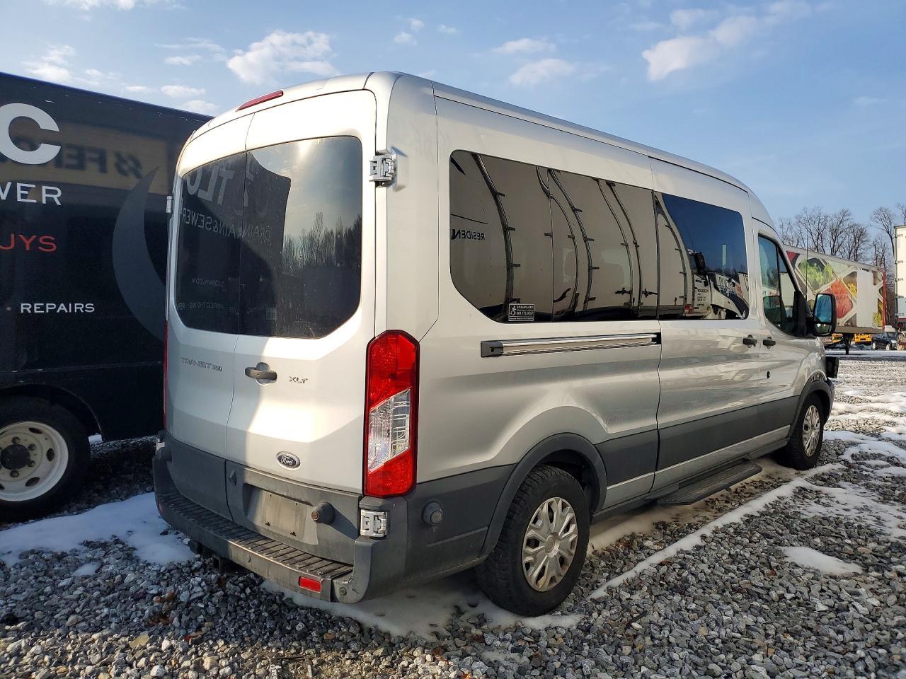 2015 Ford Transit T-350 - Image 3