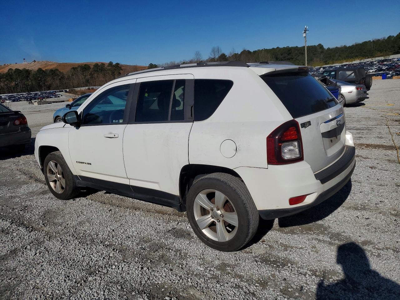 2016 Jeep Compass Sport - Фото 2