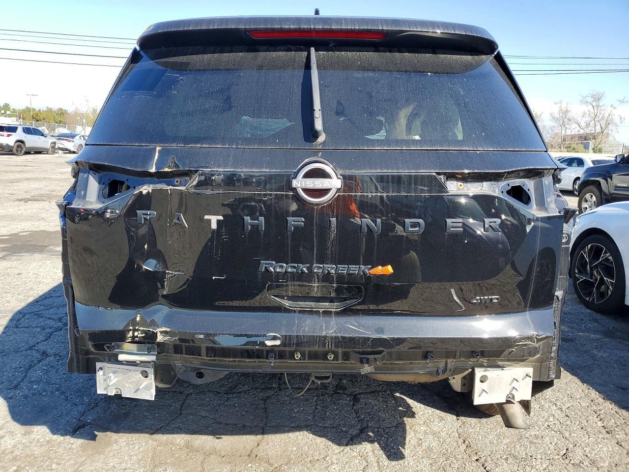 2023 Nissan Pathfinder Sv - Image 6