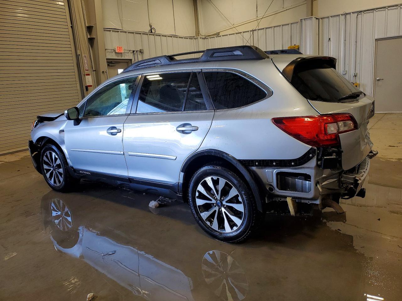 2015 Subaru Outback 2.5I Limited - Image 2