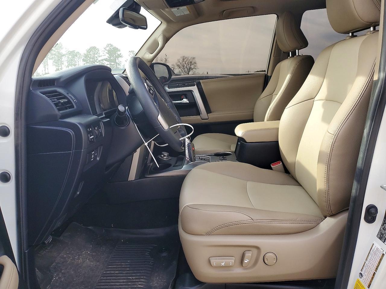 2022 Toyota 4Runner Sr5 Premium - Фото 7