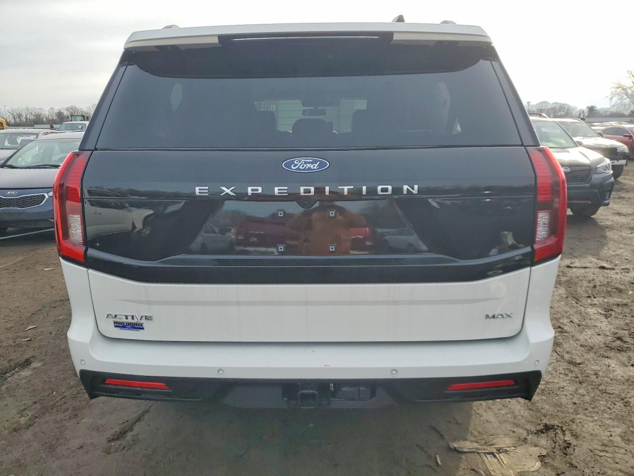 2025 Ford Expedition Max Active - Фото 6