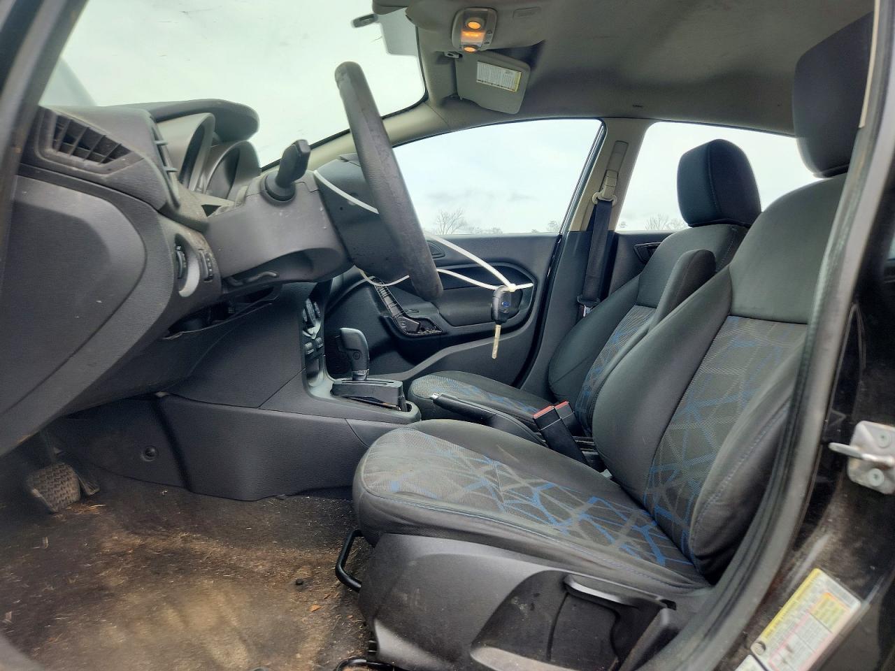 2012 Ford Fiesta - Фото 7