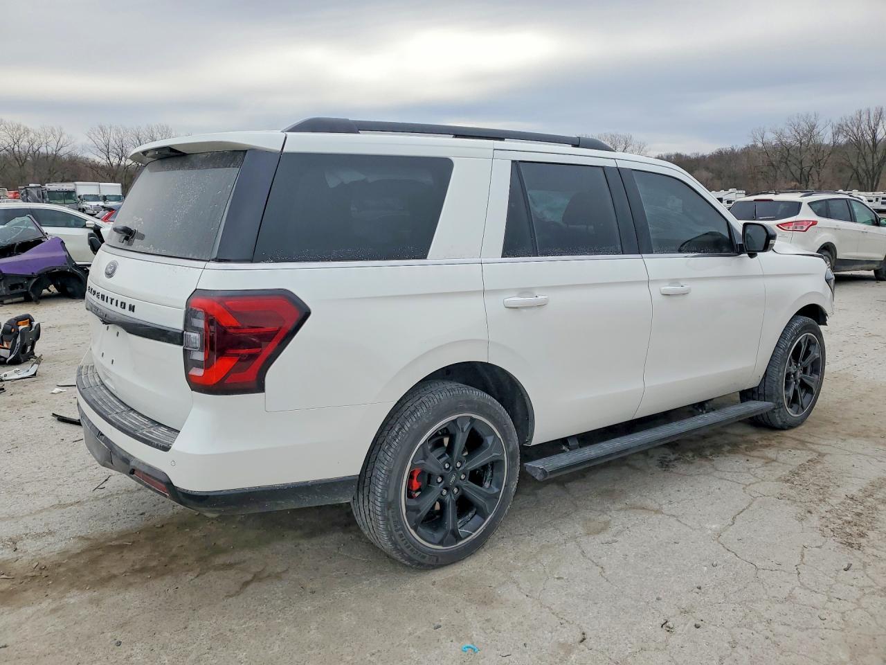 2023 Ford Expedition Limited - Фото 3