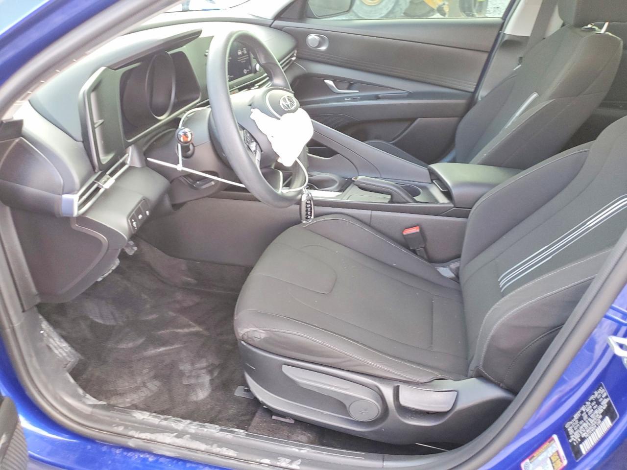 2023 Hyundai Elantra Sel - Фото 7