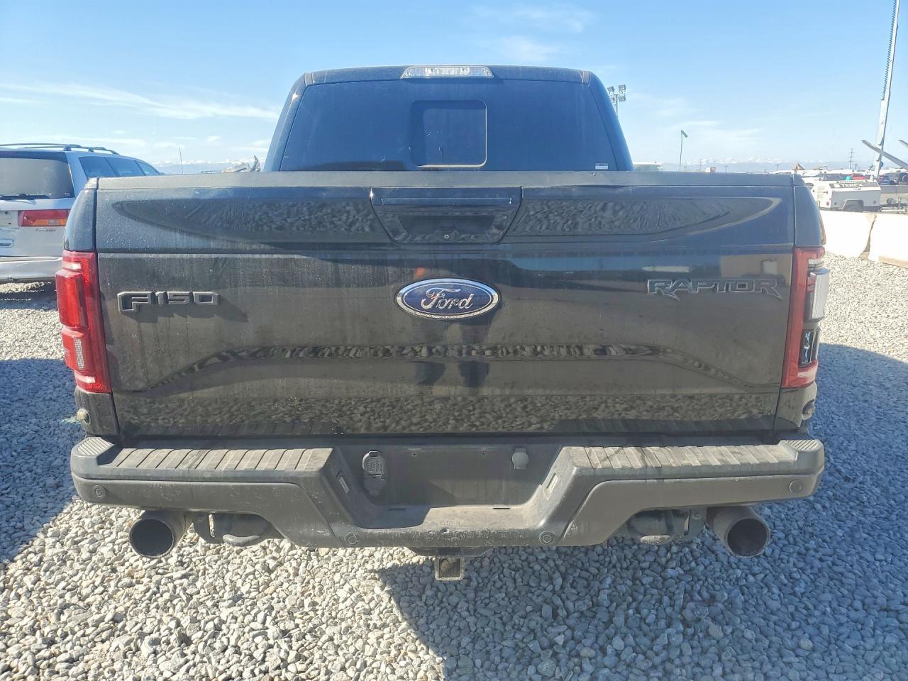 2017 Ford F150 Raptor - Фото 6