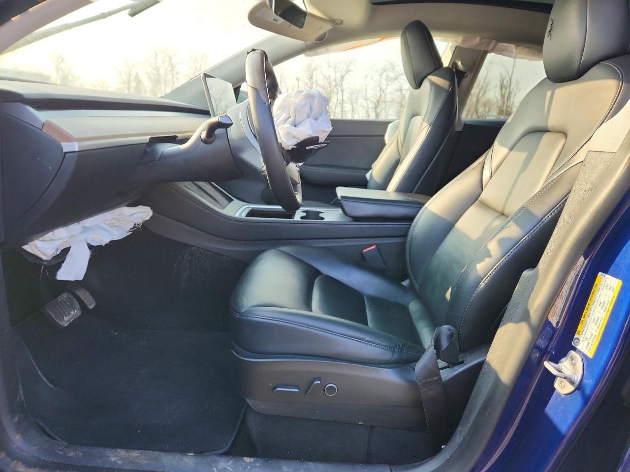 2022 Tesla Model Y - Image 7