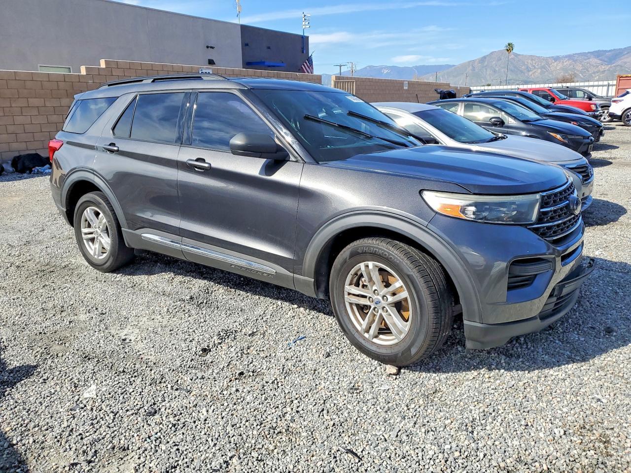 2020 Ford Explorer Xlt - Фото 4