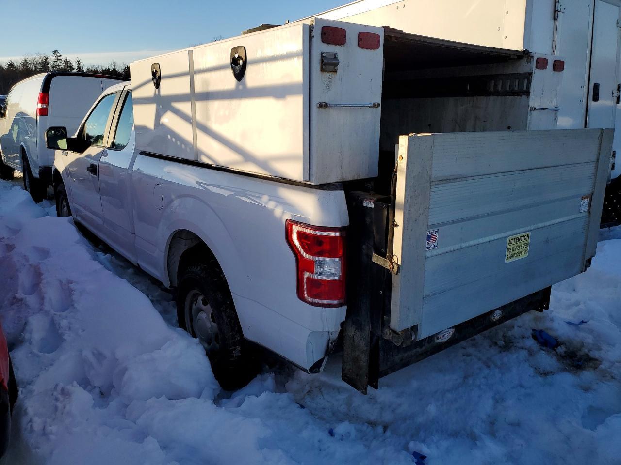 2018 Ford F150 Super Cab - Image 2