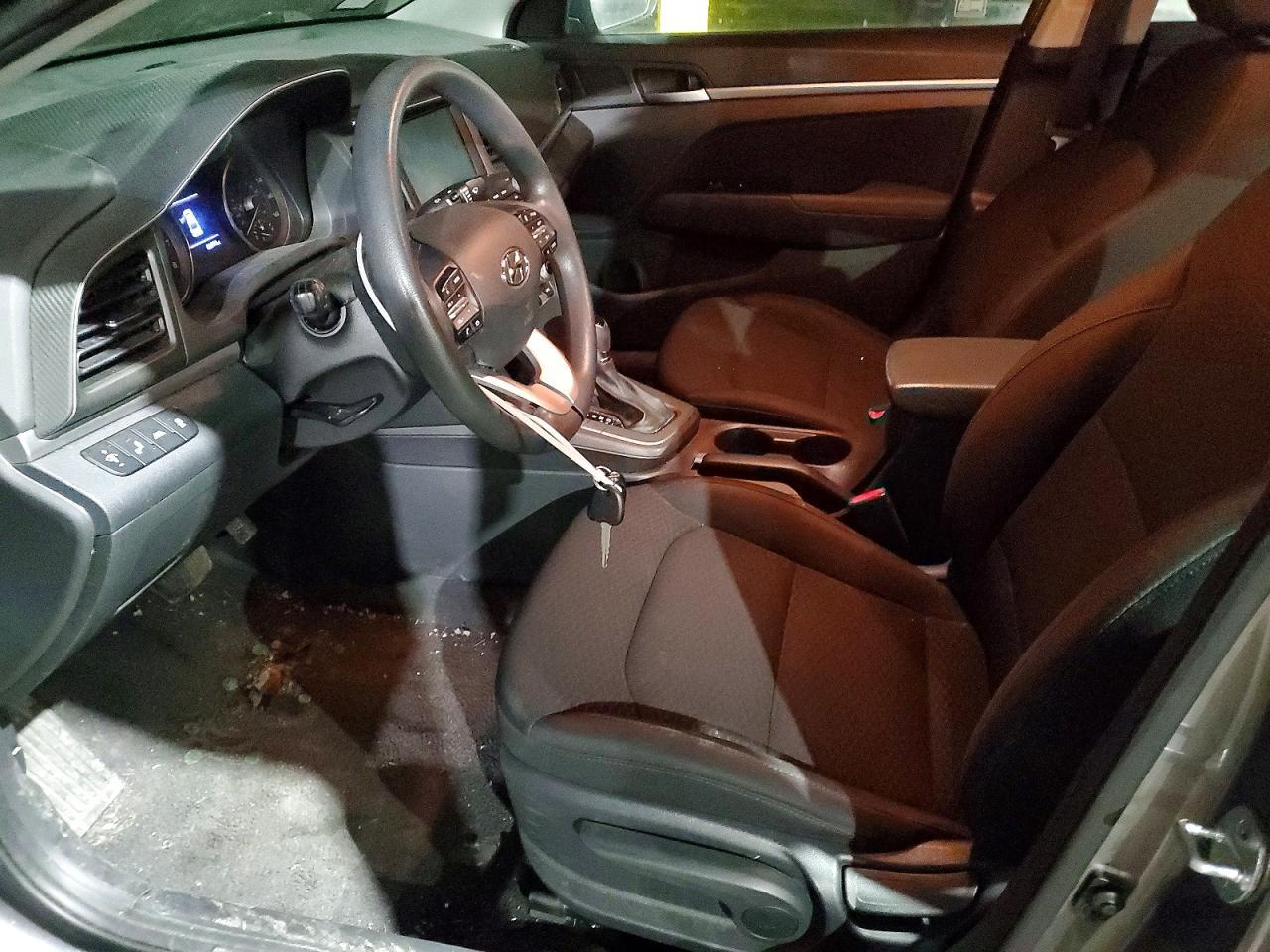 2020 Hyundai Elantra Sel - Image 7