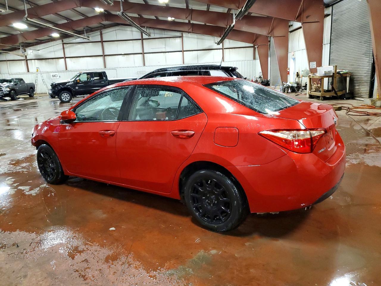 2017 Toyota Corolla Le - Фото 2