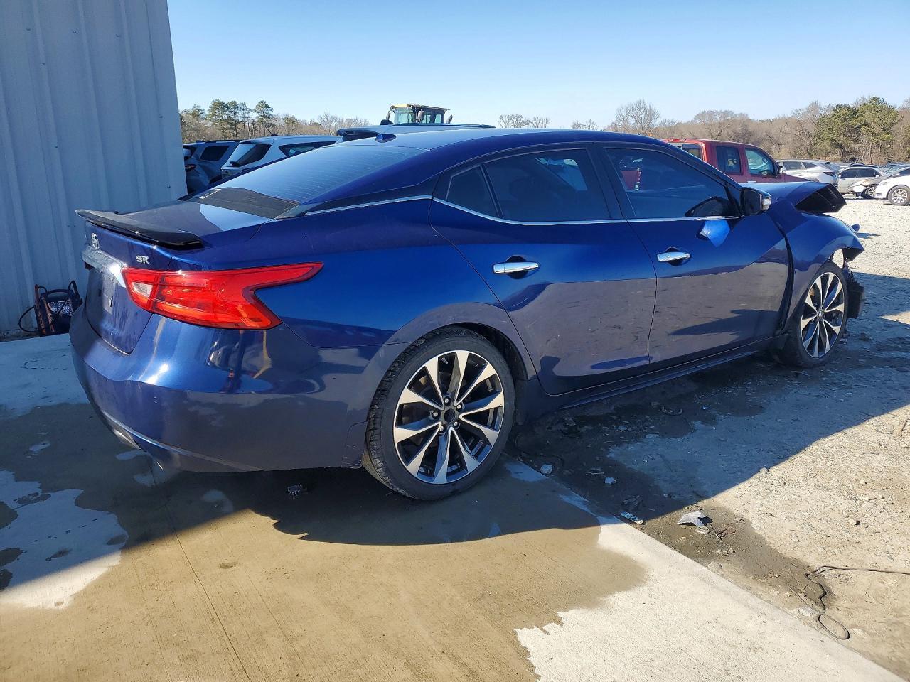 2016 Nissan Maxima 3.5S - Image 3