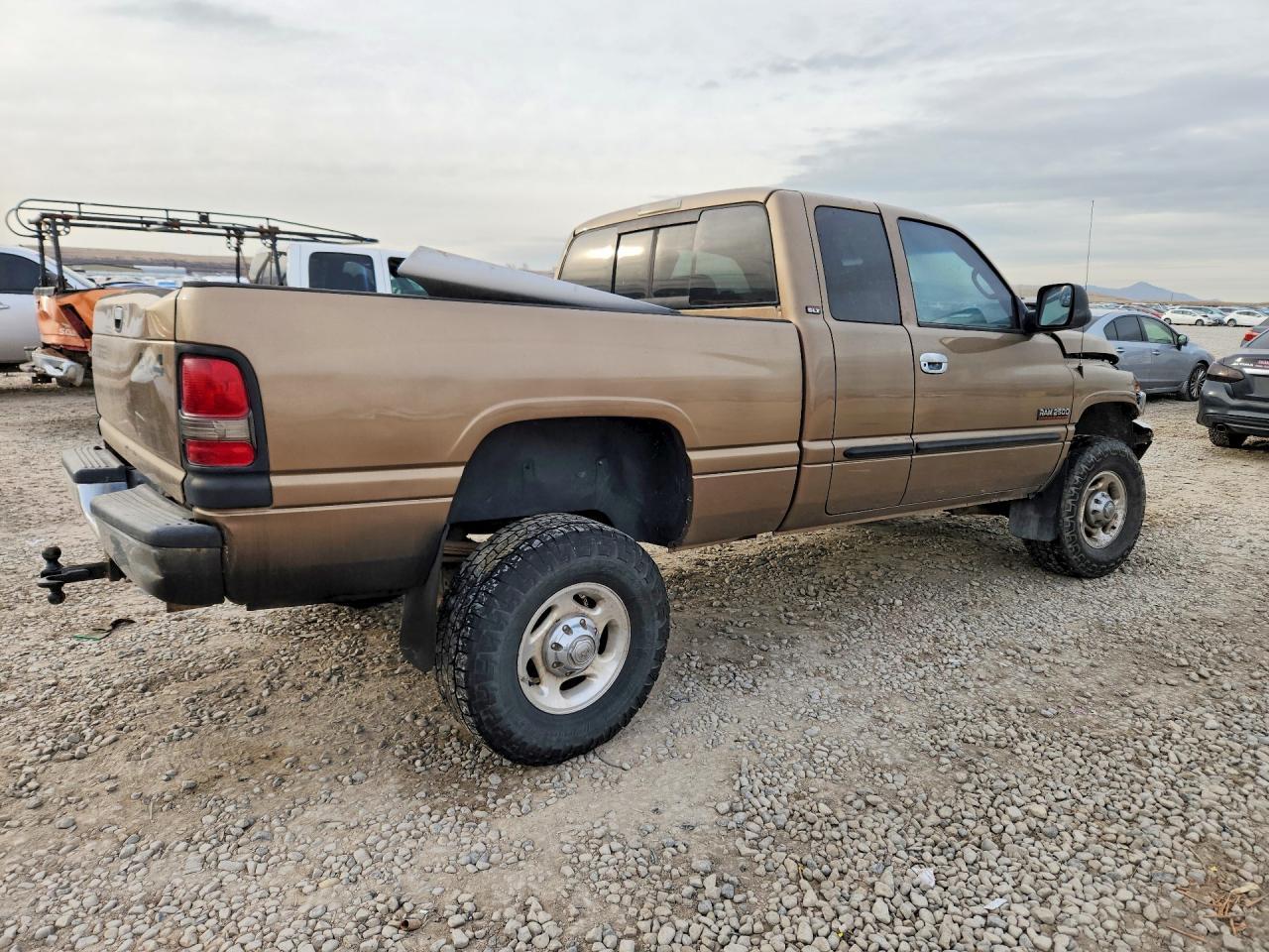 2001 Dodge Ram 2500 - Фото 3