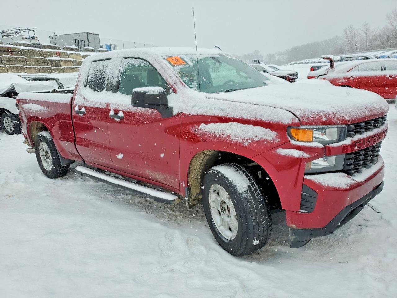 2019 Chevrolet Silverado K1500 Custom - Image 4