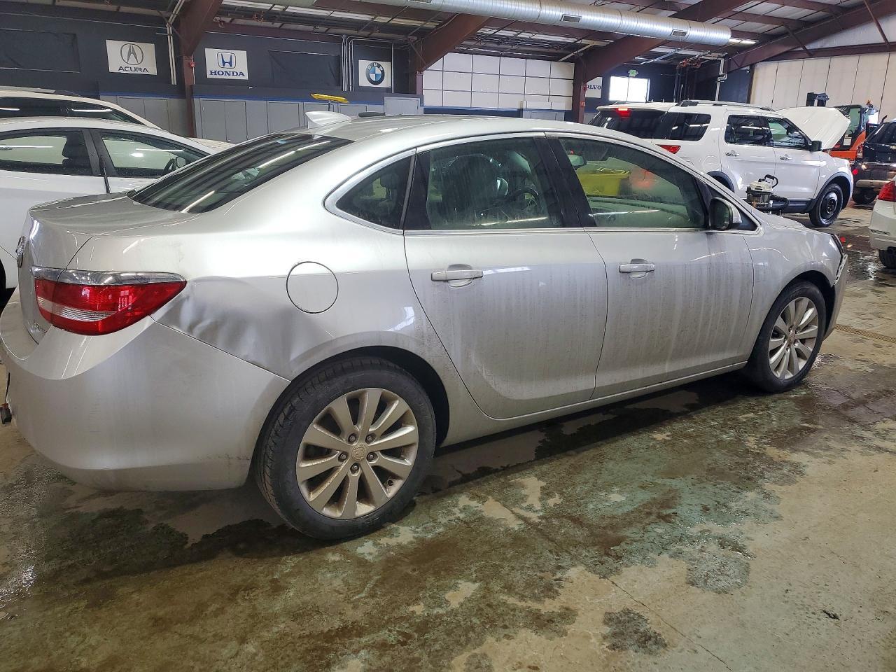 2016 Buick Verano - Image 3