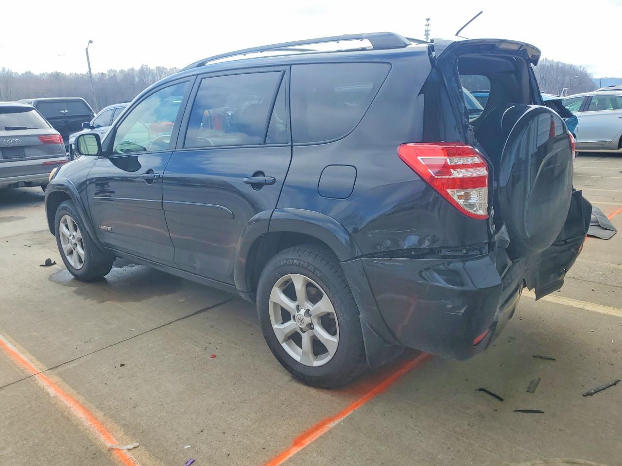 2012 Toyota Rav4 Limited - Фото 2