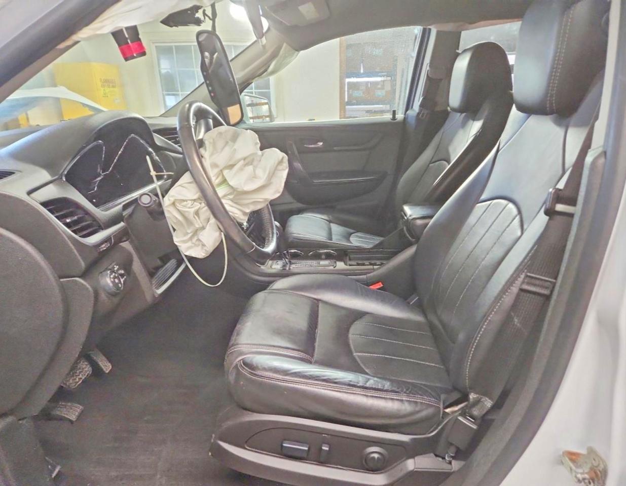 2017 Chevrolet Traverse Premier - Фото 7