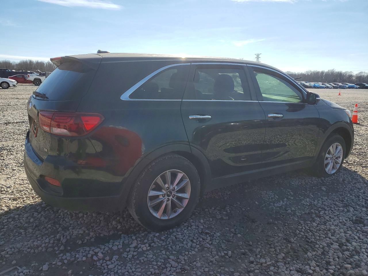 2019 Kia Sorento L - Фото 3