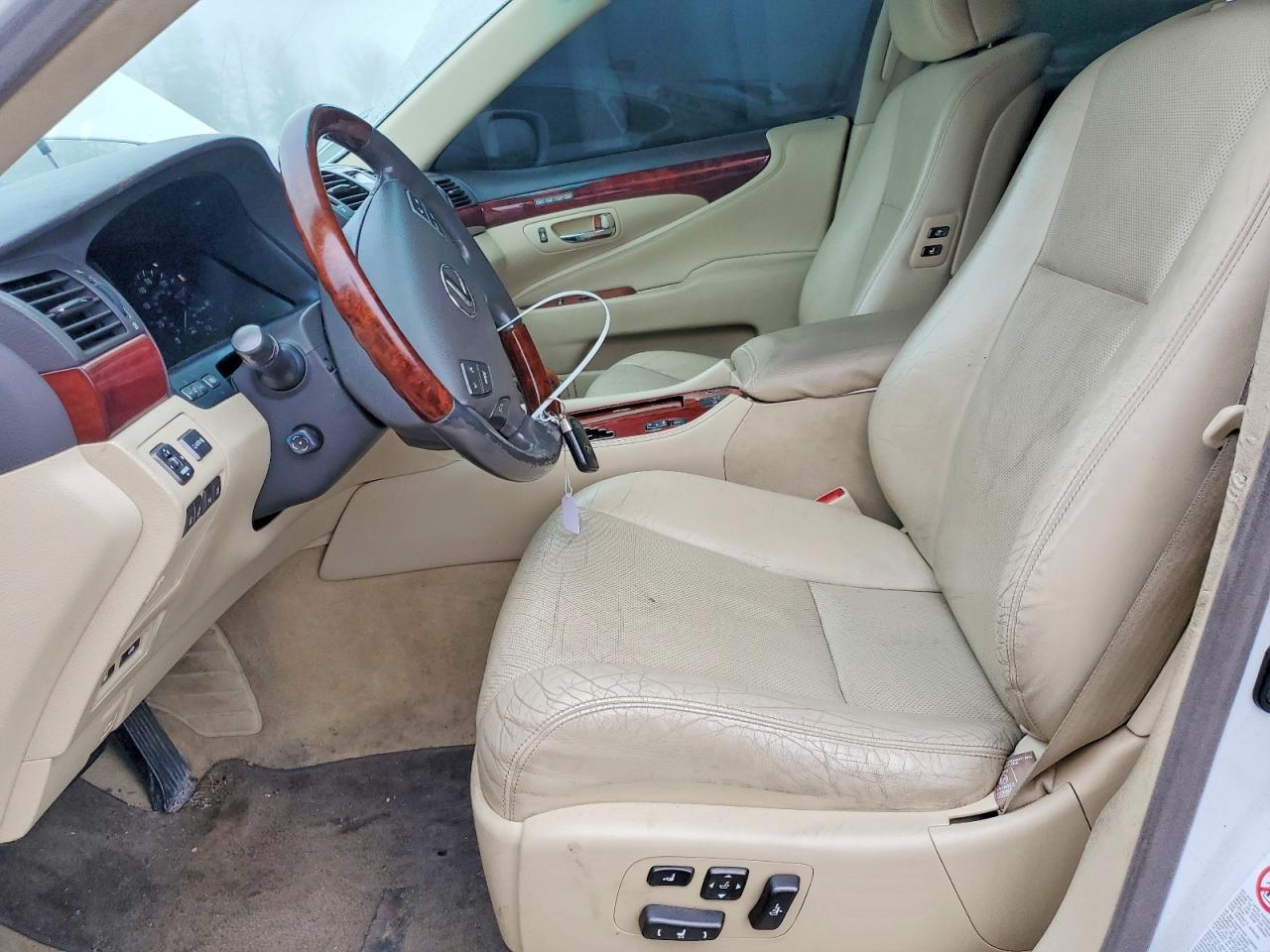 2011 Lexus Ls 460 L - Image 7