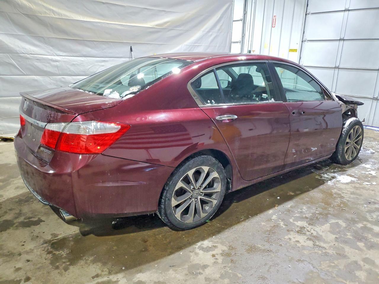 2015 Honda Accord Sport - Image 3