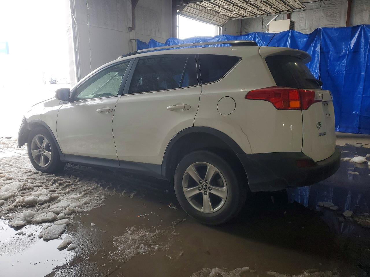 2015 Toyota Rav4 Xle - Фото 2