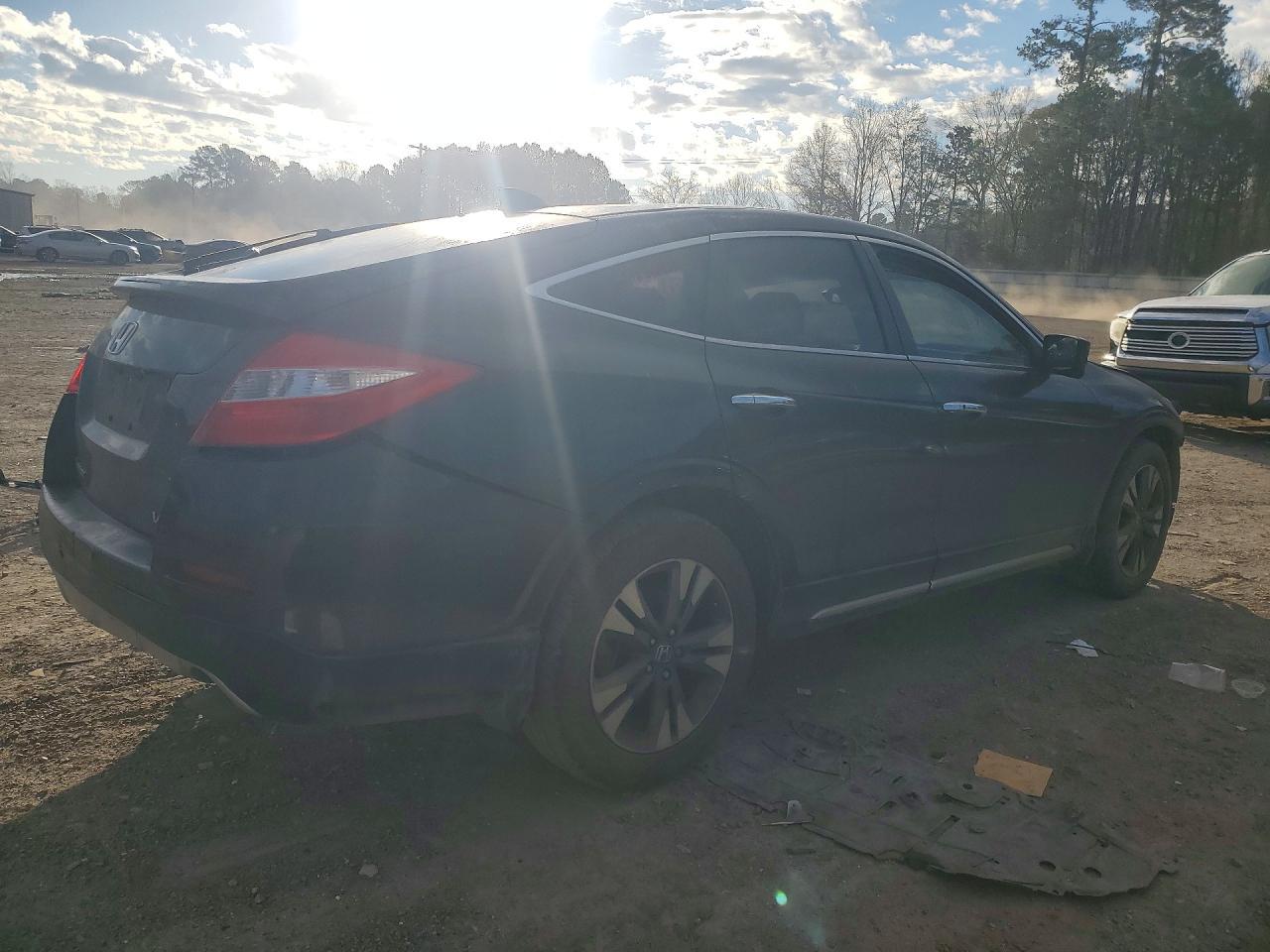 2015 Honda Crosstour Exl - Image 3